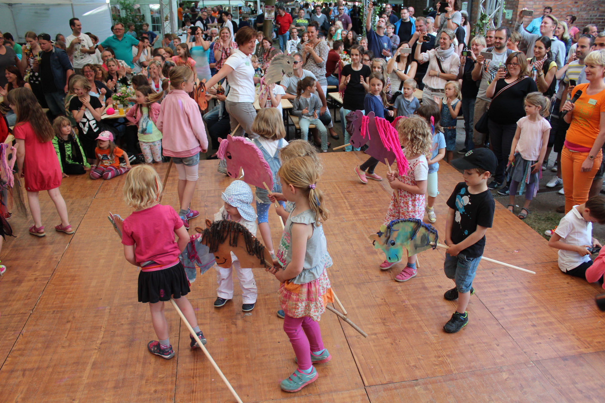 9. Kirchhorster Zehntfest 2015 (13. Juni 2015)