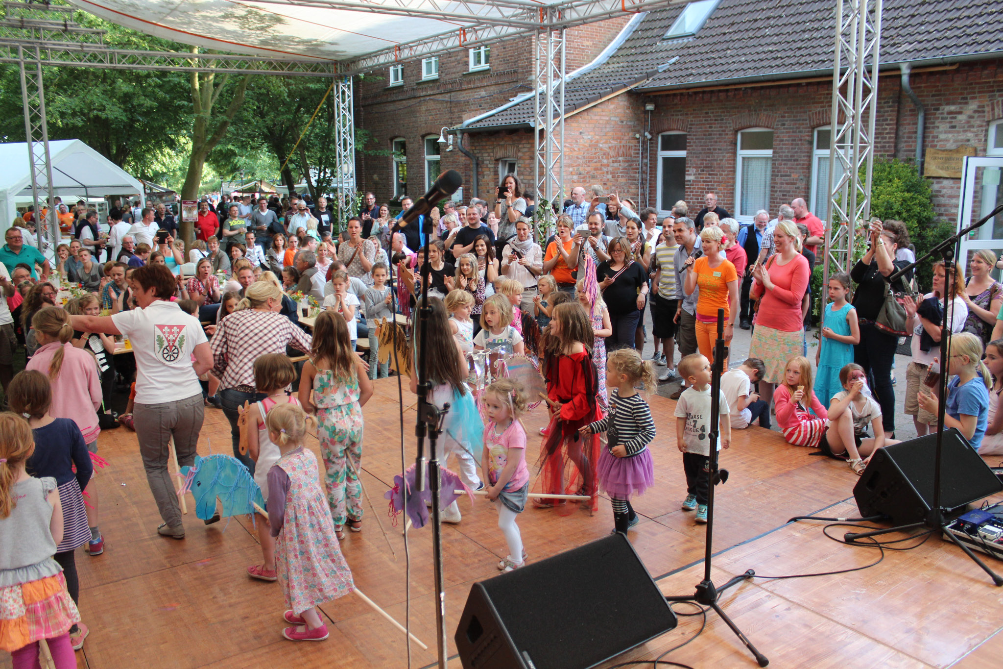 9. Kirchhorster Zehntfest 2015 (13. Juni 2015)