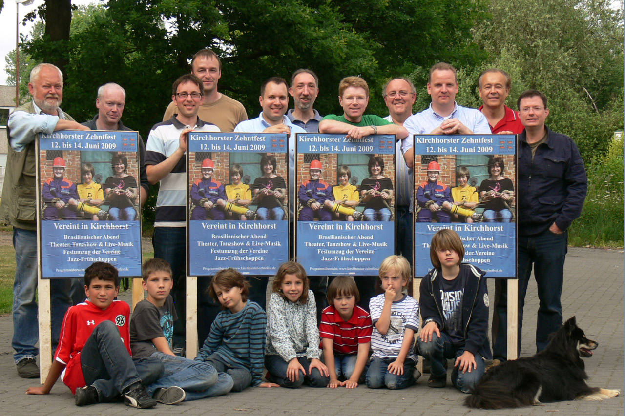 ZF 2009 PlakatAufsteller bauen-20.jpg